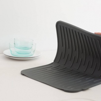 Силиконовый коврик для сушки посуды Темно-серый Brabantia - фото в интернет-магазине Kupiwoll