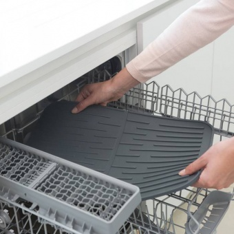 Силиконовый коврик для сушки посуды Темно-серый Brabantia - фото в интернет-магазине Kupiwoll