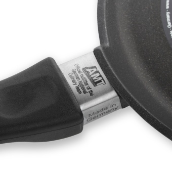 Сковорода блинная диаметр 24 см h 1 см Frying Pans AMT - фото в интернет-магазине Kupiwoll